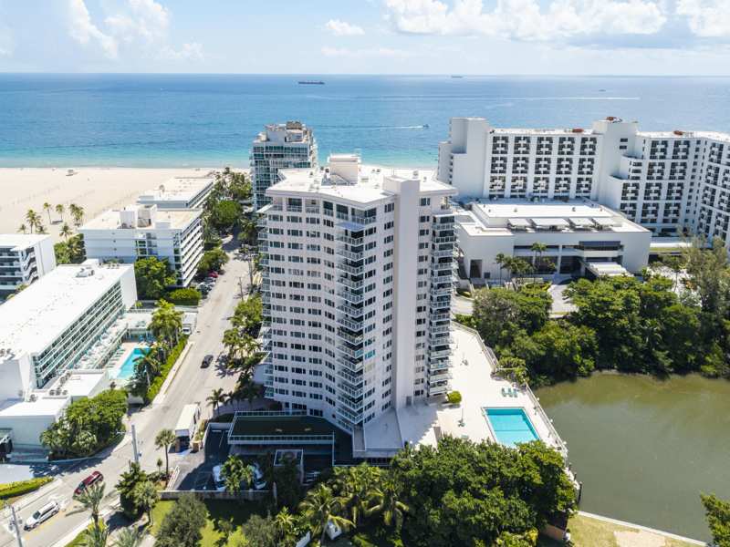 1 bedroom Condominium at 3000 Holiday Drive #502, Maya Marca Condo, Fort Lauderdale — photo 1