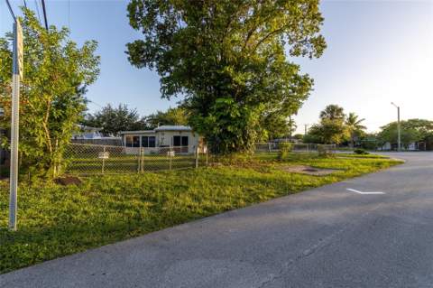 4720 N Andrews Avenue, Oakland Park FL - photo 19 of 22