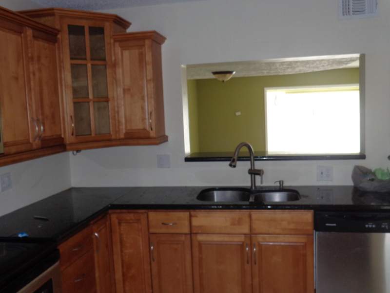 3 bedroom Townhouse at 3708 Savoy Lane #E, Palm Club West Village 1 Condo, West Palm Beach — photo 2
