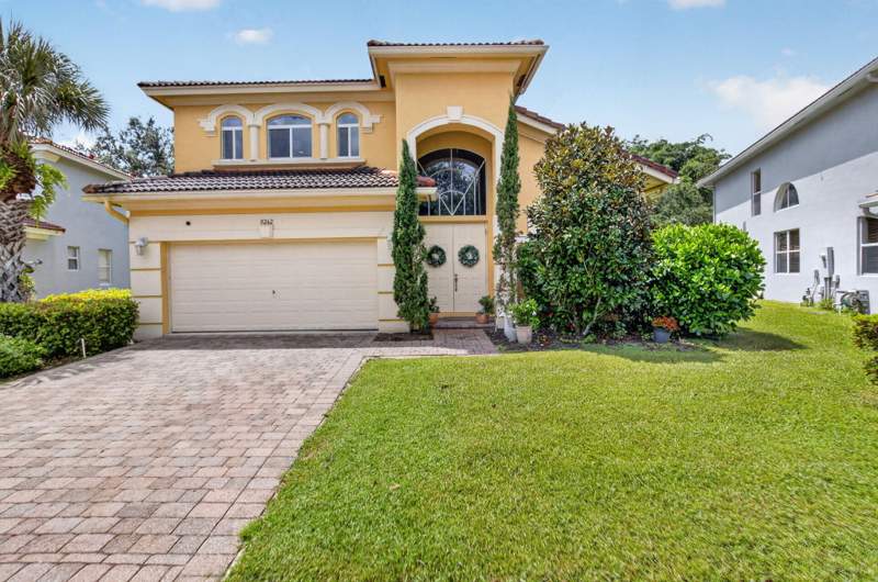 3 bedroom Single Family Residence at 9262 Silver Glen Way, Citrus Isle Pud, Lake Worth — photo 5