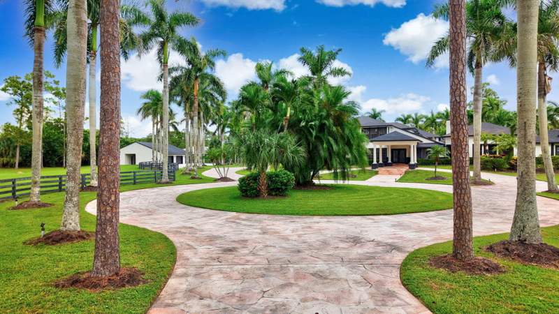 9 bedroom Single Family Residence at 6186 Duckweed Road, Homeland, Lake Worth — photo 5