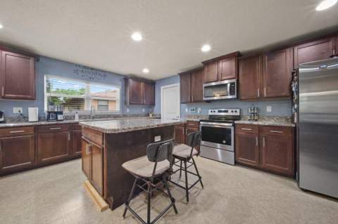 1680 SW Burlington Street, Port St. Lucie FL - photo 8 of 33