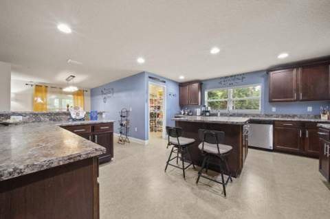 1680 SW Burlington Street, Port St. Lucie FL - photo 12 of 33