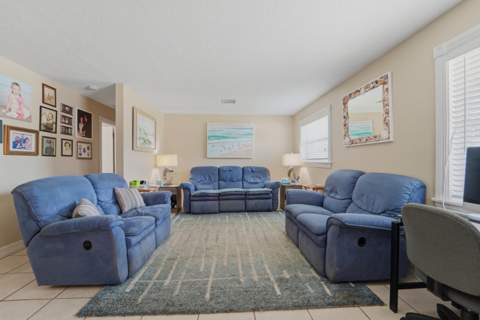 225 River Terrace Drive, Jupiter FL - photo 9 of 36