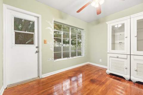 1054 Trinidad Avenue, Fort Pierce FL - photo 12 of 48