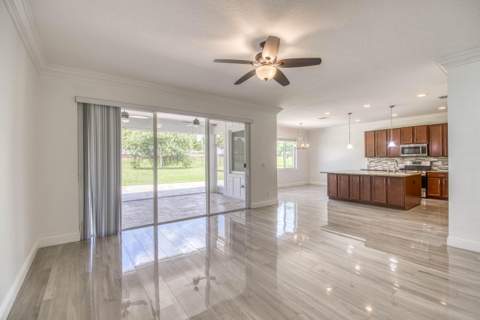 889 Wandering Willow Way, Loxahatchee FL - photo 9 of 113