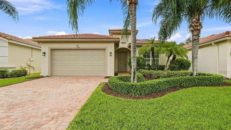 2 bedroom Single Family Residence at 14820 Strand Lane, Tivoli Isles Pud, Delray Beach — photo 1