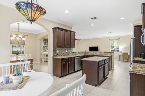 8462 Lyons Ranches Road, Boynton Beach FL - photo 12 of 35