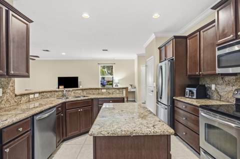 8462 Lyons Ranches Road, Boynton Beach FL - photo 13 of 35