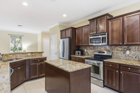 8462 Lyons Ranches Road, Boynton Beach FL - photo 15 of 35
