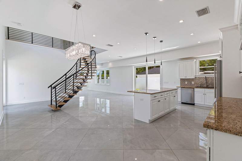 5 bedroom Single Family Residence at 100 Norwood Road, Jupiter In The Pines, Jupiter — photo 5
