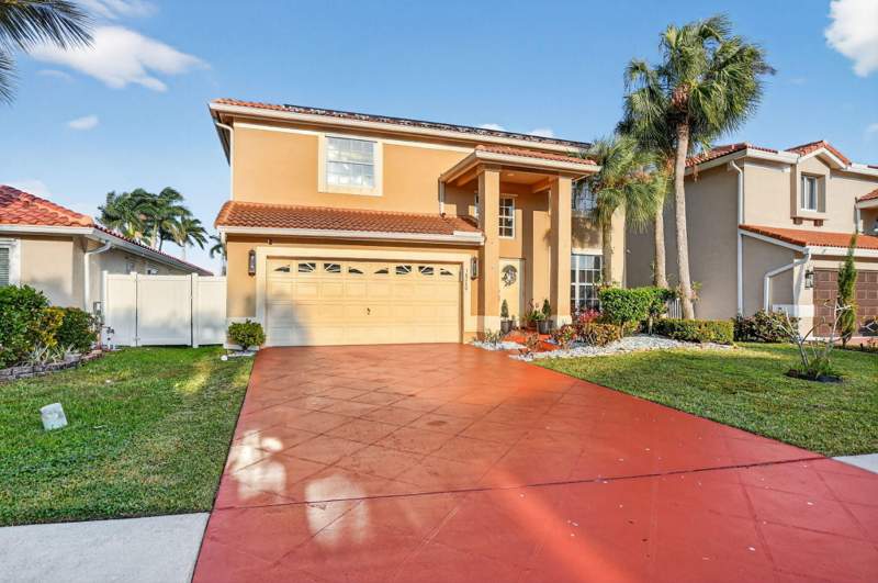 4 bedroom Single Family Residence at 18280 Coral Isles Drive, Boca Chase Tr 9 E, Boca Raton — photo 3