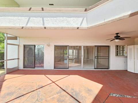 6 Greenway Village #105, Royal Palm Beach FL - photo 15 of 19