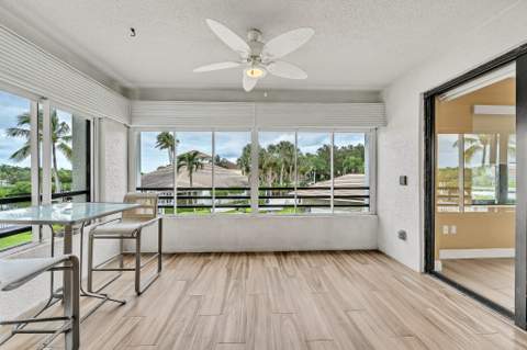 827 Oak Harbour Drive, Juno Beach FL - photo 18 of 66
