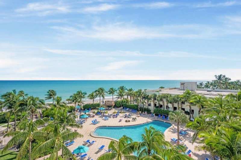1 bedroom Condominium at 3801 S Ocean Drive #10S, Tides On Hollywood Beach Condo, Hollywood — photo 1
