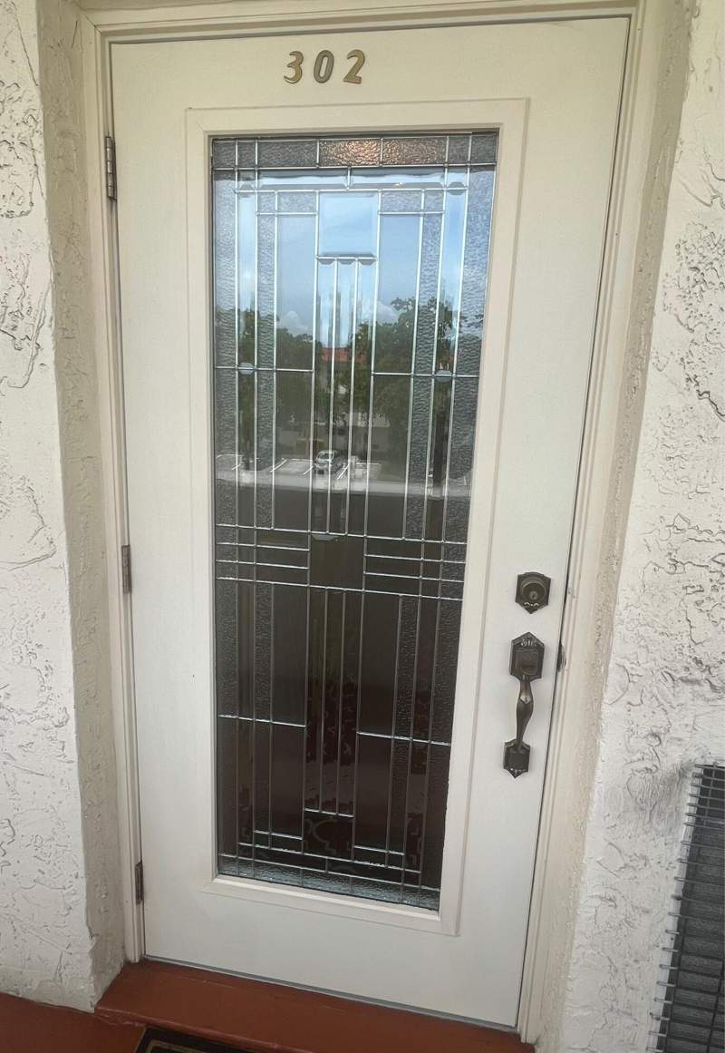 2 bedroom Condominium at 9410 N HOLLYBROOK LAKE Drive #302, HOLLYBROOK GOLF AND, Pembroke Pines — photo 2
