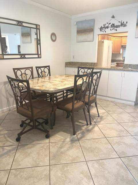 9410 N Hollybrook Lake Drive #302, Pembroke Pines FL - photo 7 of 24