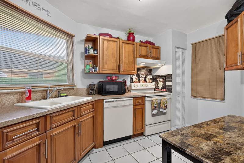 3 bedroom Condominium at 3037 Coral Ridge Drive #Unit 3037, Ridge Grove Gardens Condo, Coral Springs — photo 5