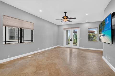 125 NW Gardener Street, Boca Raton FL - photo 16 of 76