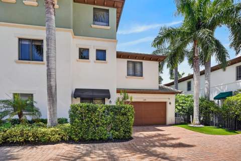 125 NW Gardener Street, Boca Raton FL - photo 11 of 76