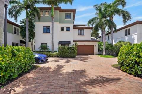 125 NW Gardener Street, Boca Raton FL - photo 8 of 76