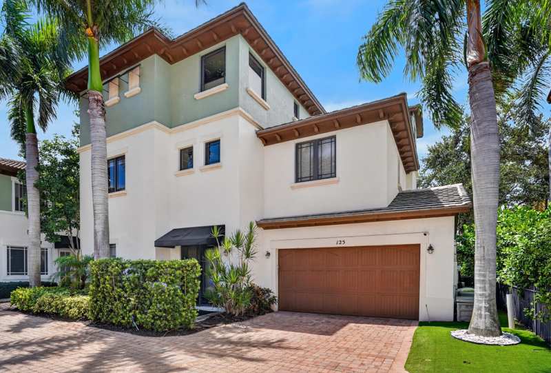 3 bedroom Single Family Residence at 125 NW Gardener Street, Library Commons, Boca Raton — photo 1