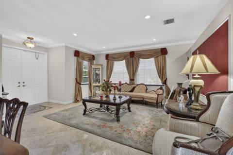 1158 Oakwater Drive, Royal Palm Beach FL - photo 8 of 48