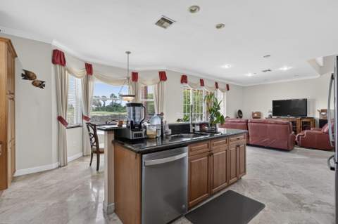 1158 Oakwater Drive, Royal Palm Beach FL - photo 20 of 48