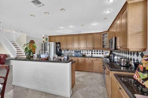 1158 Oakwater Drive, Royal Palm Beach FL - photo 23 of 48