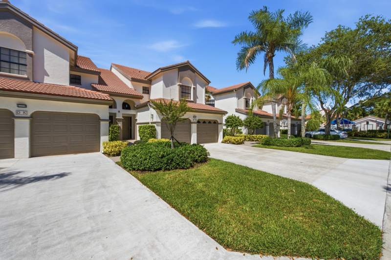 2 bedroom Condominium at 5219 Europa Drive #E, Carrara Village Condo, Boynton Beach — photo 3