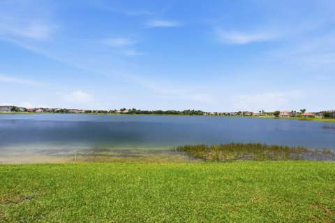 991 NW Leonardo Circle, Port St. Lucie FL - photo 14 of 50