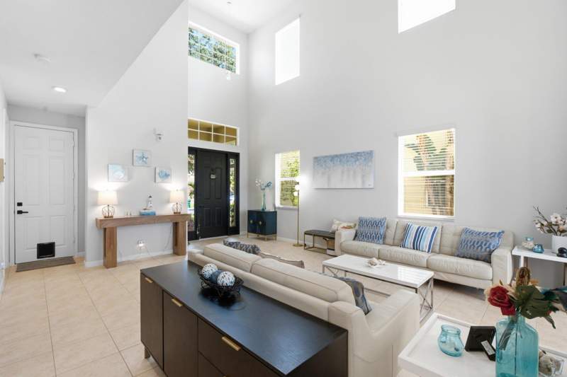 3 bedroom Single Family Residence at 991 NW Leonardo Circle, Vizcaya Falls Plat 1, Port St. Lucie — photo 3