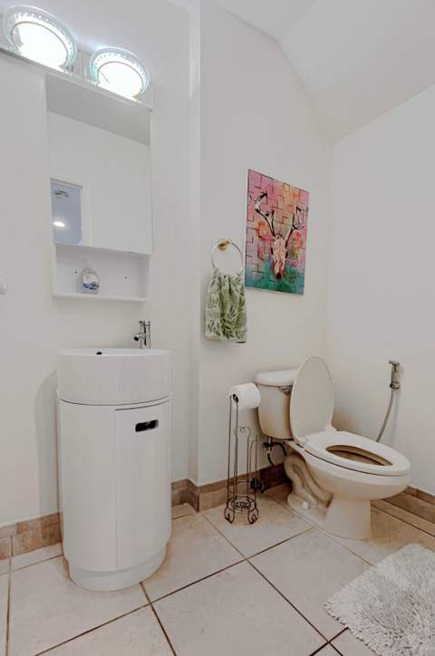 1104 Washington Street, Hollywood FL - photo 22 of 23