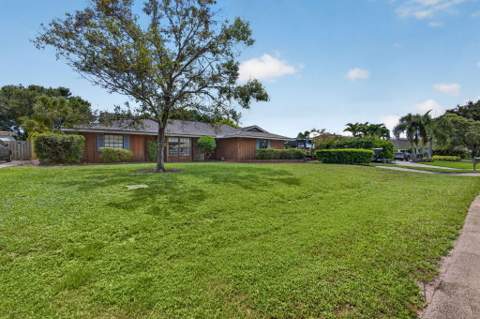 4126 Hickory Drive, Palm Beach Gardens FL - photo 11 of 65