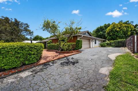 4126 Hickory Drive, Palm Beach Gardens FL - photo 8 of 65