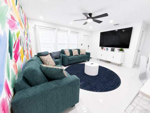 1621 NE 1st Avenue, Pompano Beach FL - photo 11 of 30