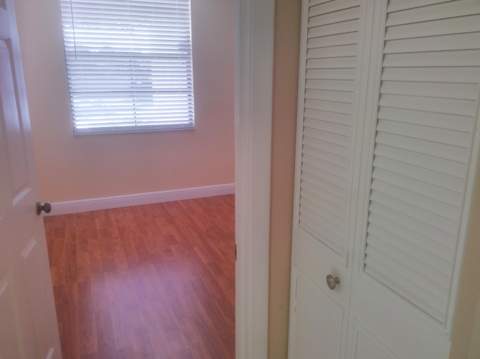 3710 Whitehall Drive #103, West Palm Beach FL - photo 13 of 17