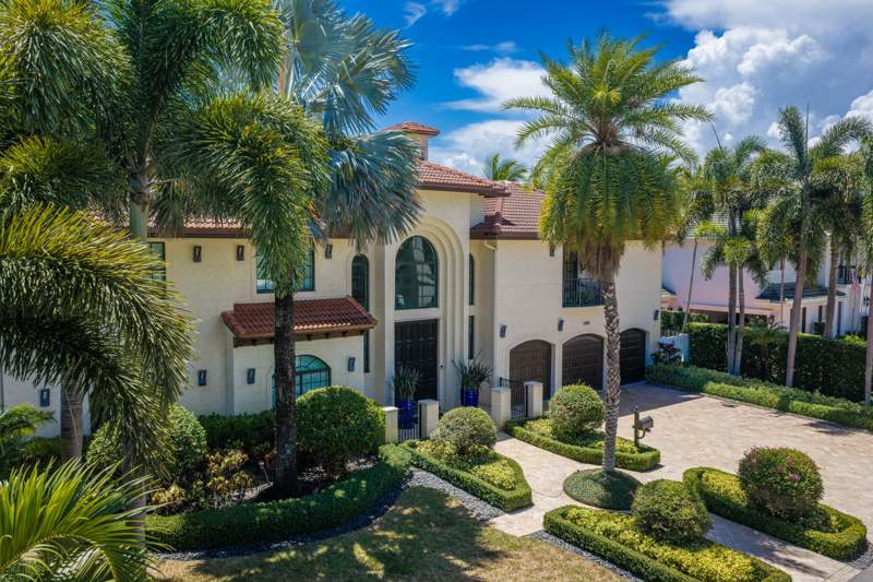 6 bedroom Single Family Residence at 2808 NE 20th Court, Coral Ridge North, Fort Lauderdale — photo 2
