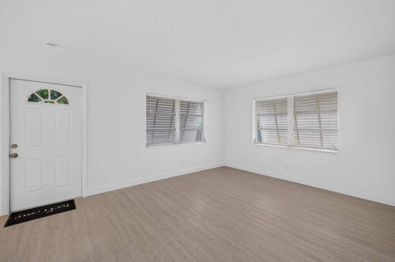 3 bedroom Single Family Residence at 1718 NW 7th Street, Lincoln Park First Add, Fort Lauderdale — photo 4