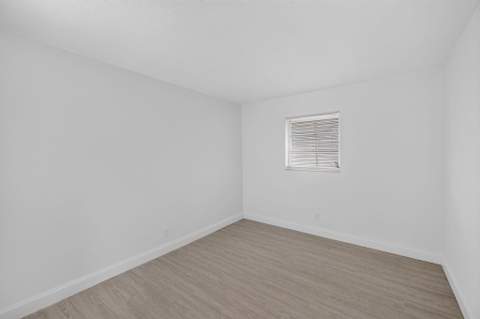 1718 NW 7th Street, Fort Lauderdale FL - photo 13 of 15