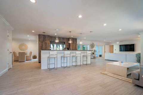 2401 NE 33rd Street, Lighthouse Point FL - photo 7 of 45