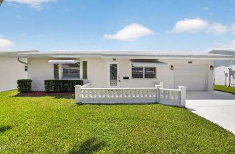 2080 SW 13Th Way, home for sale in Boynton Beach 33426