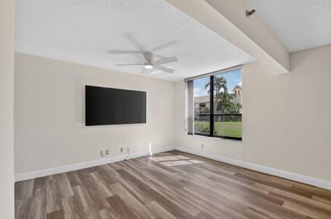 7201 Promenade Drive #101, Boca Raton FL - photo 7 of 39