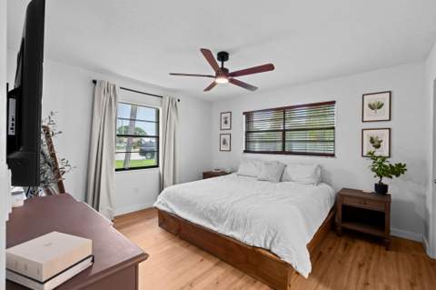 1292 SE Mendavia Avenue, Port St. Lucie FL - photo 20 of 58