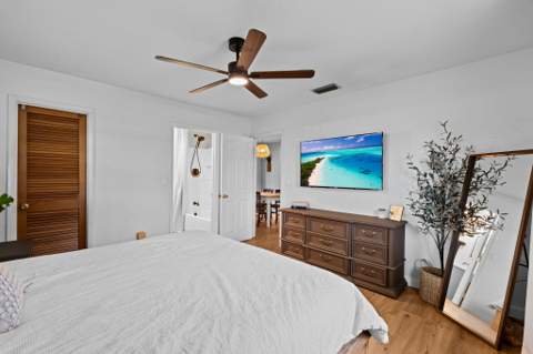 1292 SE Mendavia Avenue, Port St. Lucie FL - photo 21 of 58