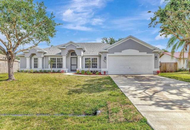 1381 SW BOUGAINVILLEA Avenue #1