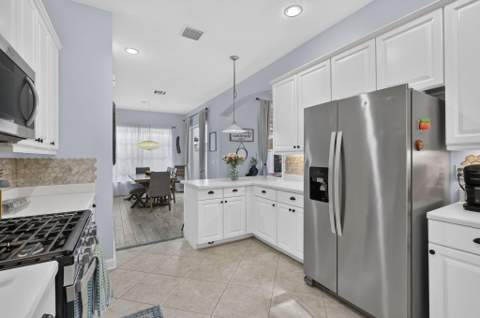 42 Stoney Drive, Palm Beach Gardens FL - photo 15 of 64