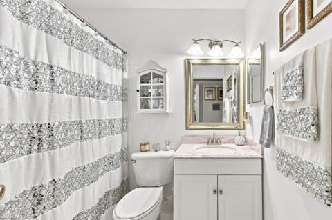 5450 Verona Drive #H, Boynton Beach FL - photo 22 of 47