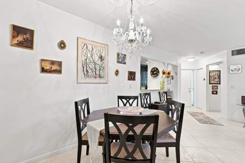 5450 Verona Drive #H, Boynton Beach FL - photo 9 of 47