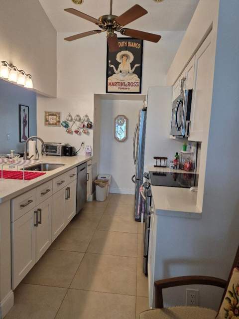 1273 NW 122nd Terrace, Pembroke Pines FL - photo 8 of 20